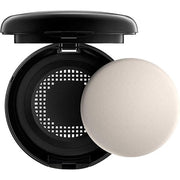 Mac Studio Tech Foundation 10g NW43