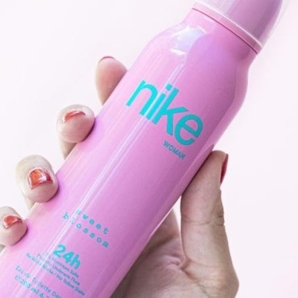 Nike Sweet Blossom EDT Deo Spray 200ml