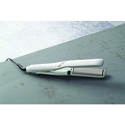 Remington Hydraluxe Pro Hair Straightener with Hydracare Mist Technology and Moisture Lock Ceramic Coating