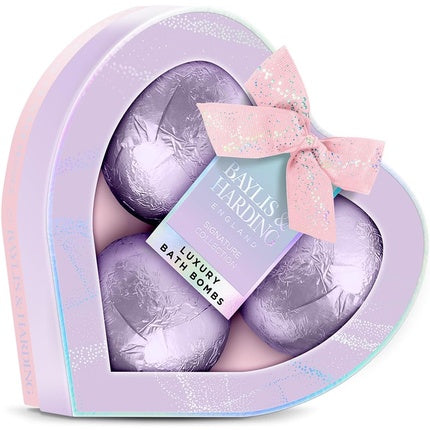Baylis & Harding Jojoba, Vanilla & Almond Oil Luxury Bath Bomb Heart Gift Set