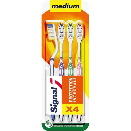 Signal Medium Comprehensive Protection Toothbrush - Pack of 4