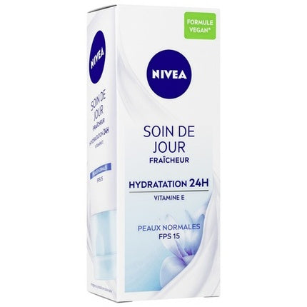 Nivea 24h Hydrating Day Face Cream for Normal Skin SPF 15
