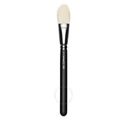 MAC 133S Small Cheek Brush