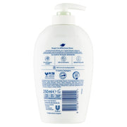 Dove Refreshing Liquid Hand Soap 250ml