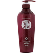 Doori Cosmetics Daeng Gi Meo Ri Conditioner for All Hair 16.9 Fl Oz 500ml