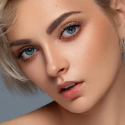 KISS Blooming Lash Fake Eyelashes Style 'Lily' with Tapered End Technology and Multi-Angle Technology