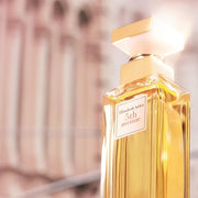 Elizabeth Arden Fifth Avenue Eau De Parfum Spray 30ml