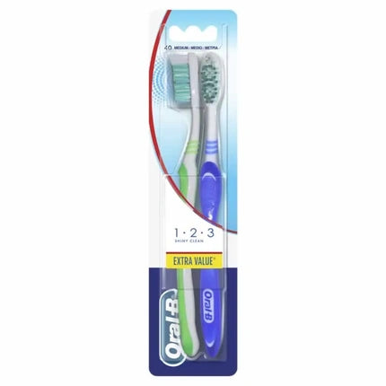 Oralb Shiny Clean Toothbrush Medium 2 Units