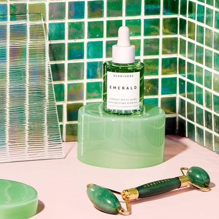 Herbivore Botanicals Jade Facial Roller Helps Reduce Puffiness Ease Muscle Tension and Improve Skin Elasticity