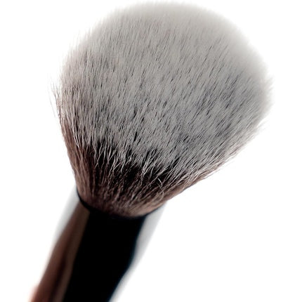 Brushworks No. 12 Blush Brush