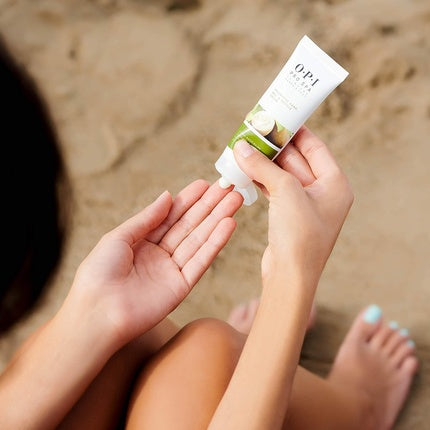 OPI Pro Spa Nail and Cuticle Protective Cream Nourishing Hand Moisturizer 118ml