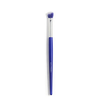 Makeup Revolution Relove Queen Fluffy Blending Brush