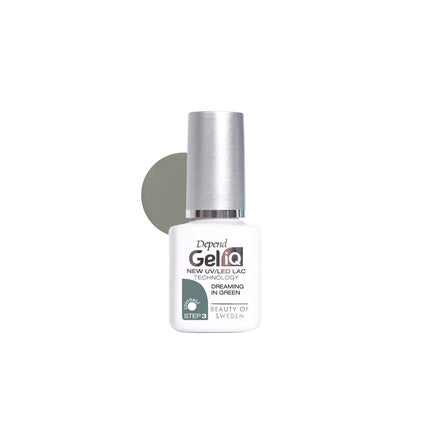 Beter Gel Nail Polish IQ Dreaming in Green